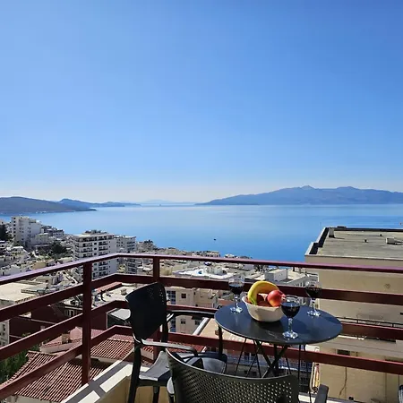Cozy With Private Balcony, 公寓 Sarandë